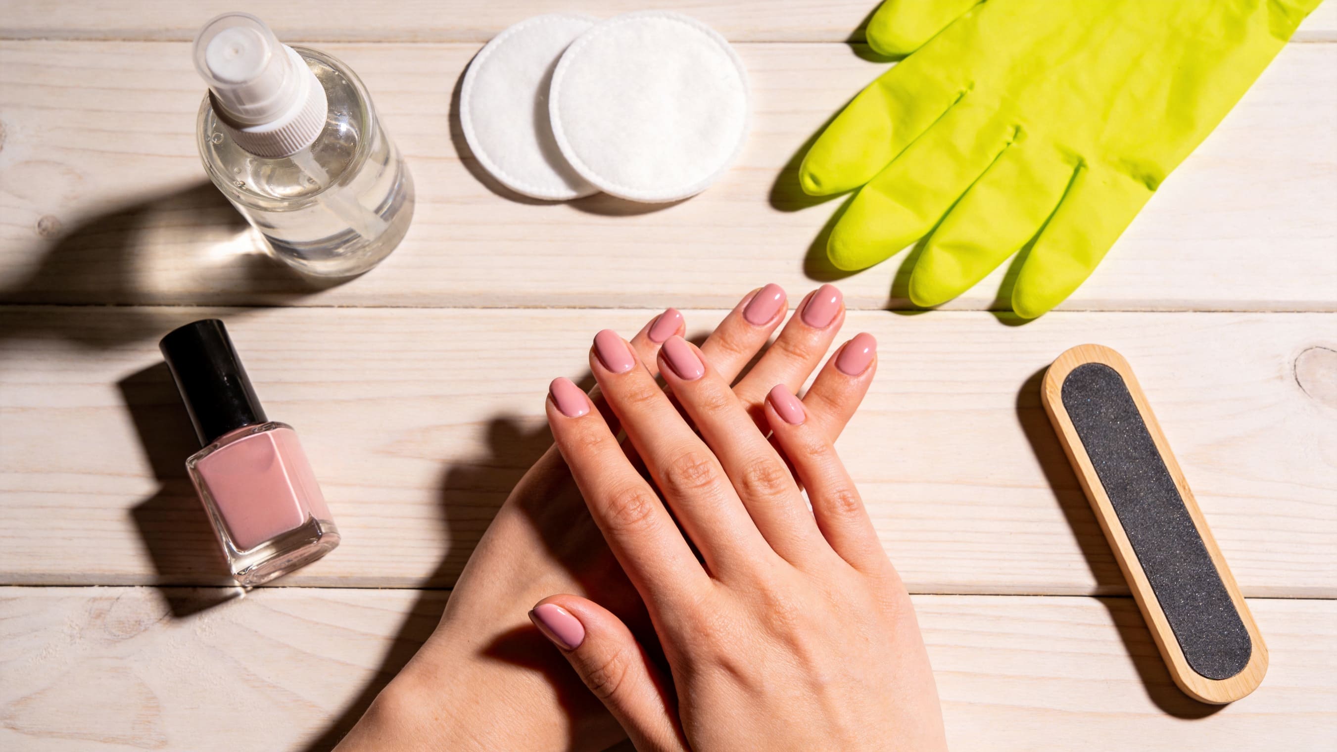 5 Essential Things to Do Before and After Your Nail Appointment – For Healthier, Longer-Lasting Nails