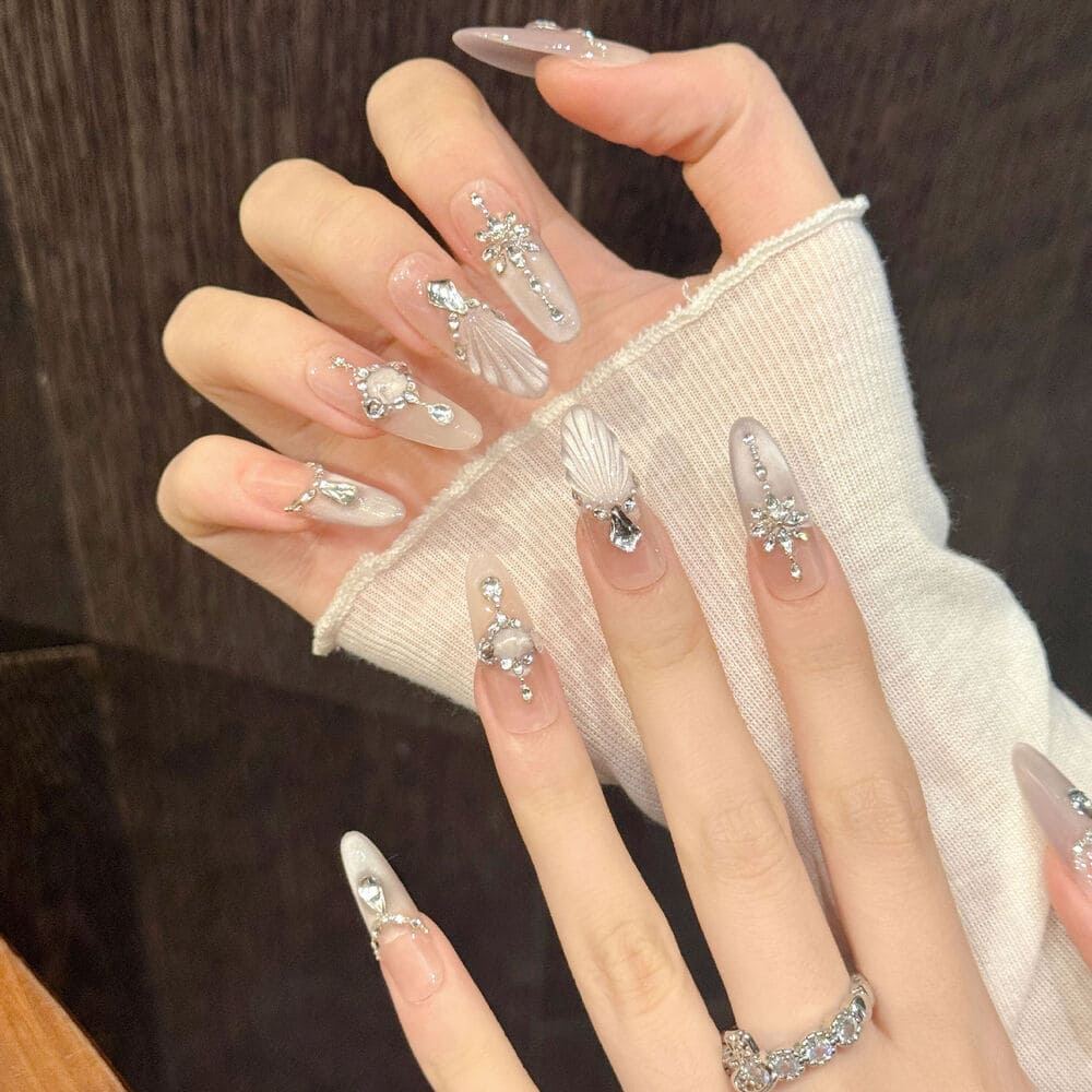 Hand-Painted Mermaid Tail Cat’s Eye Press-On Nails
